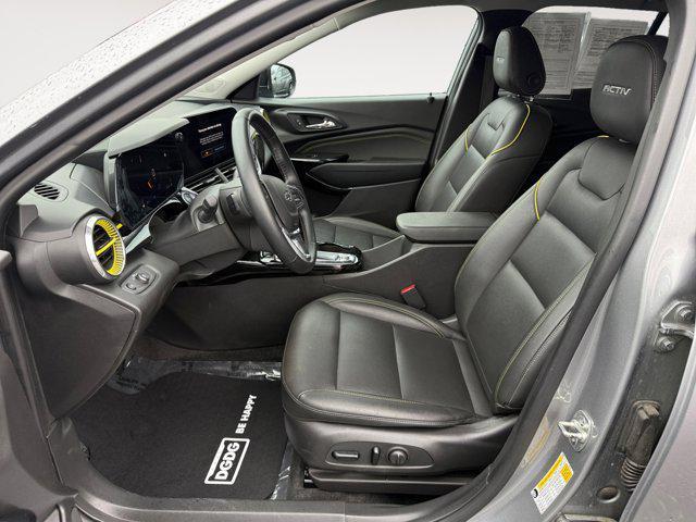 used 2025 Chevrolet Trax car, priced at $23,518