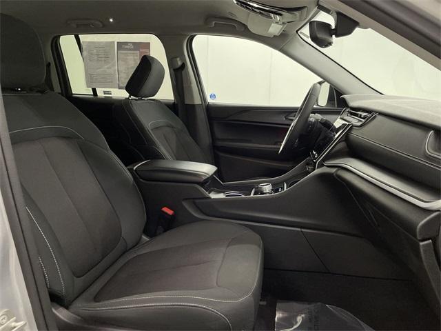 used 2024 Jeep Grand Cherokee car, priced at $28,449