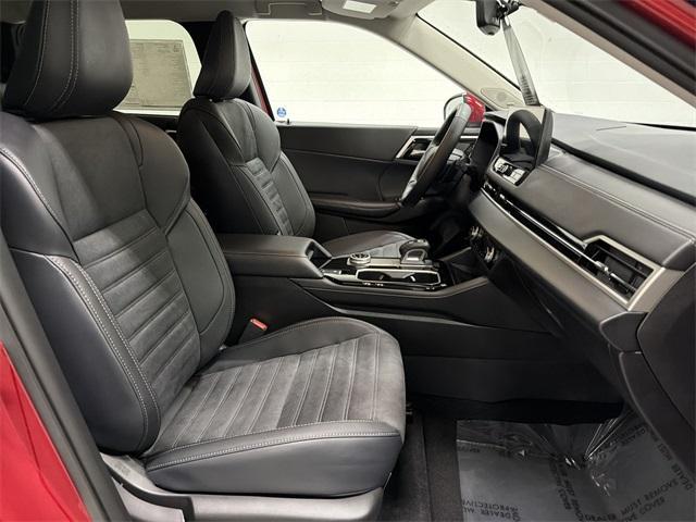 new 2026 Mitsubishi Outlander car, priced at $37,025