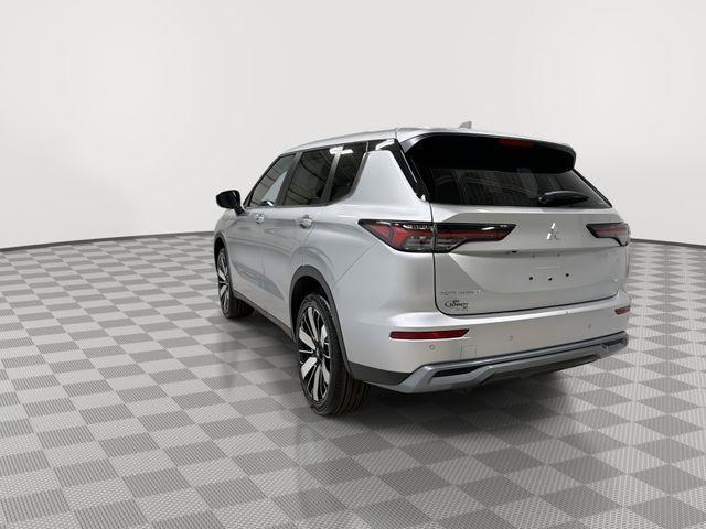 new 2026 Mitsubishi Outlander car, priced at $36,040