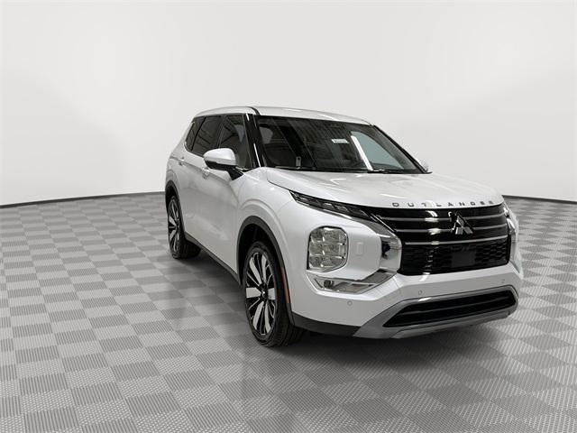 new 2026 Mitsubishi Outlander car, priced at $35,070