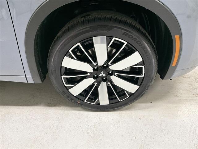 new 2026 Mitsubishi Outlander car, priced at $39,760