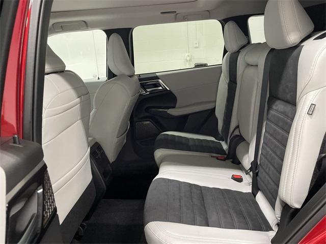 new 2025 Mitsubishi Outlander car, priced at $34,757