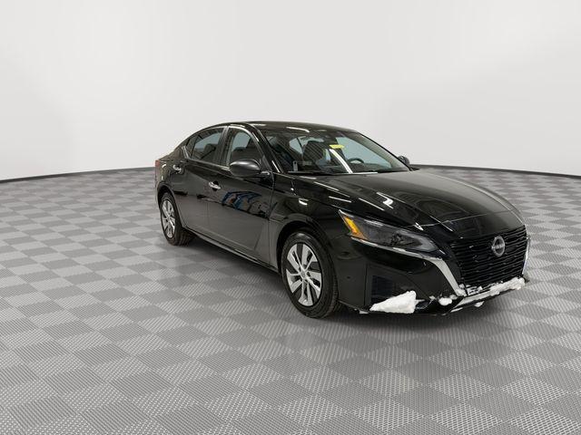 used 2025 Nissan Altima car, priced at $22,295