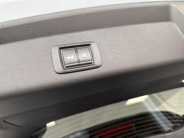 new 2026 Mitsubishi Outlander car, priced at $39,843