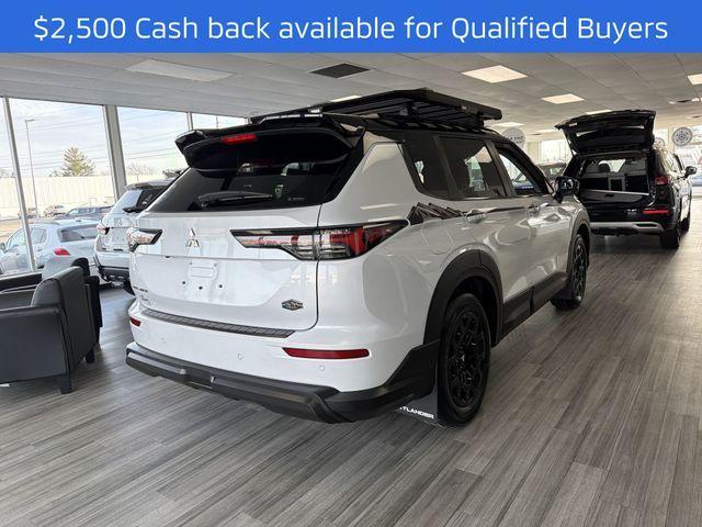 new 2026 Mitsubishi Outlander car, priced at $39,843