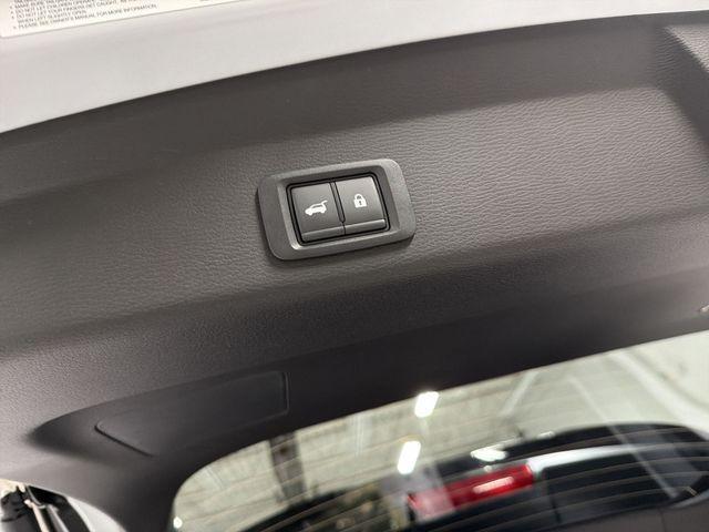 new 2026 Mitsubishi Outlander car, priced at $39,843