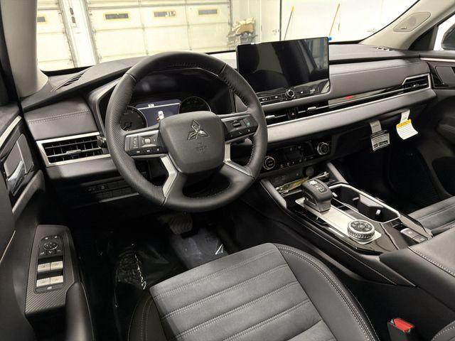 new 2026 Mitsubishi Outlander car, priced at $39,843