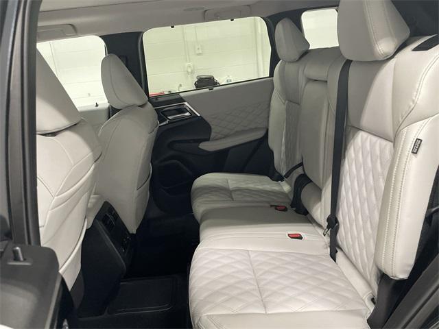 new 2025 Mitsubishi Outlander PHEV car, priced at $43,420