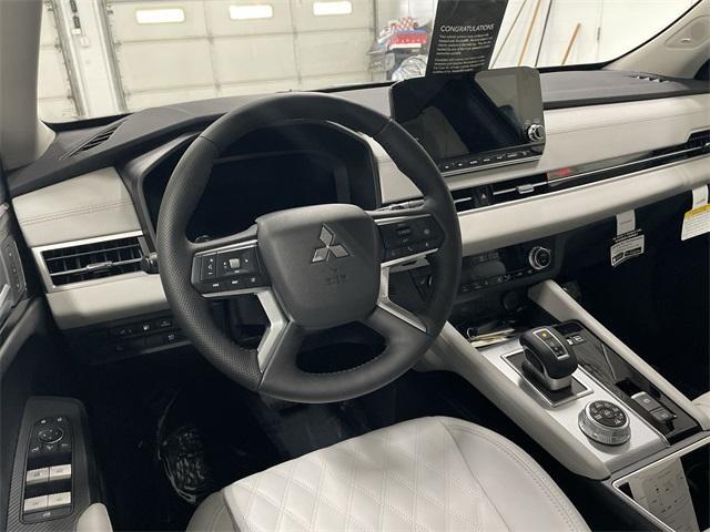 new 2025 Mitsubishi Outlander PHEV car, priced at $43,420