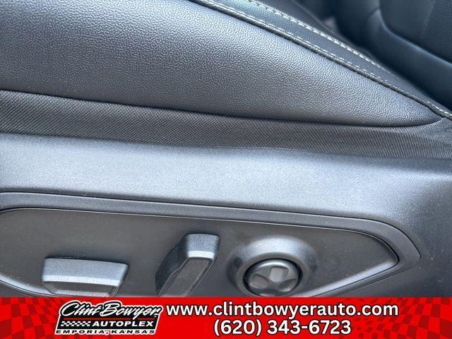 new 2025 Jeep Grand Cherokee car, priced at $48,483