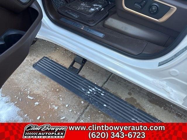 new 2025 Ram 1500 car, priced at $75,215