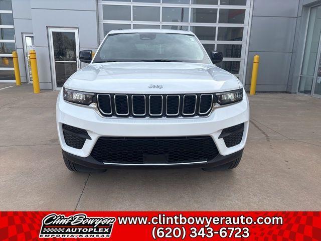 new 2025 Jeep Grand Cherokee car, priced at $37,241