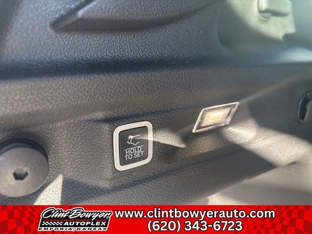 new 2025 Jeep Grand Cherokee L car, priced at $51,533