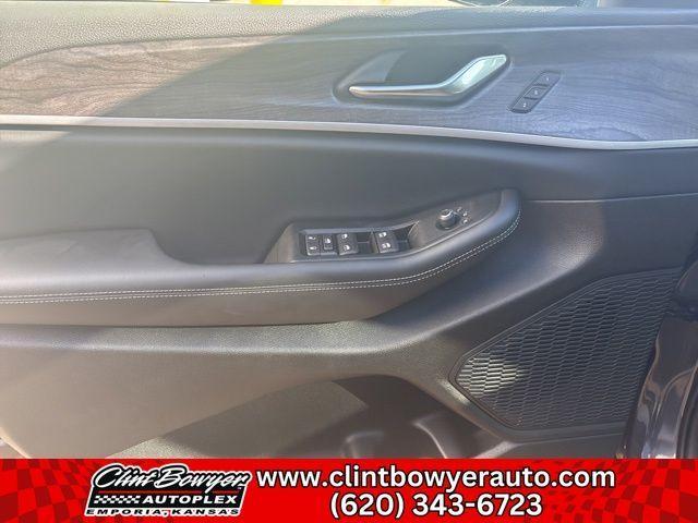 new 2025 Jeep Grand Cherokee L car, priced at $51,533