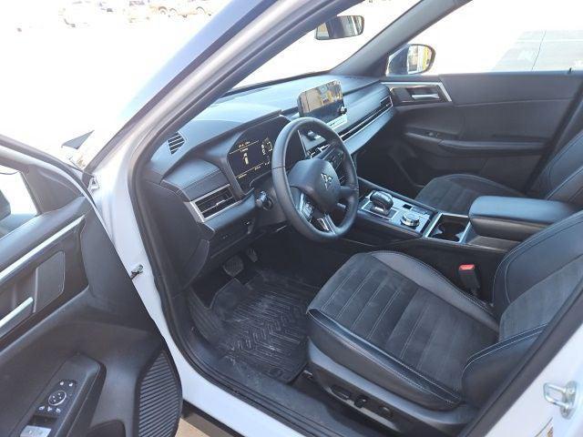 used 2024 Mitsubishi Outlander car, priced at $24,763