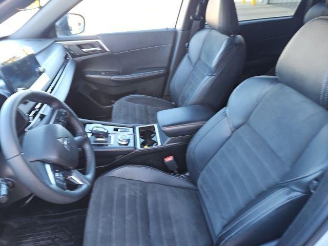 used 2024 Mitsubishi Outlander car, priced at $24,763