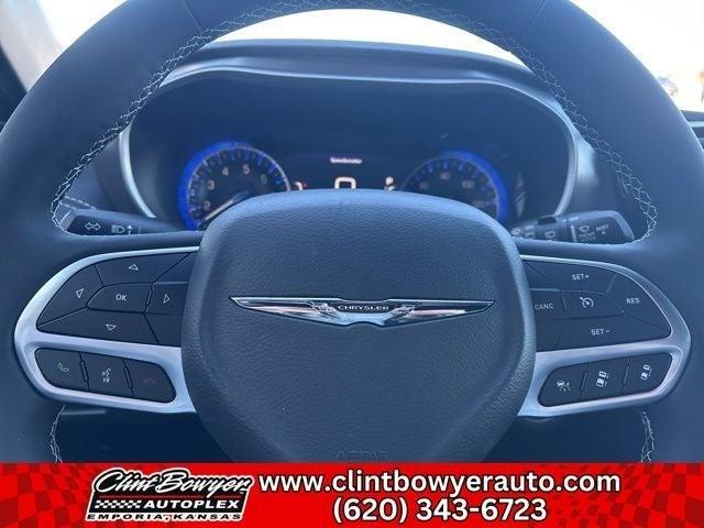 new 2025 Chrysler Pacifica car, priced at $43,415