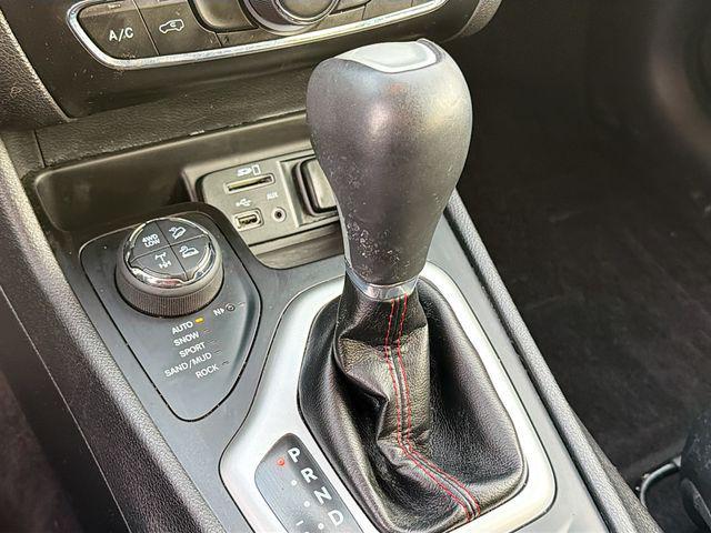 used 2017 Jeep Cherokee car, priced at $9,579