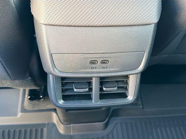 new 2026 Chevrolet Equinox car, priced at $26,614