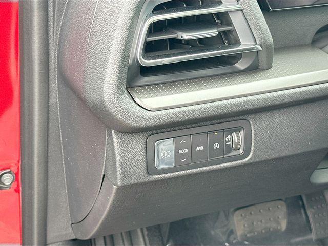 new 2025 Chevrolet Traverse car, priced at $44,650