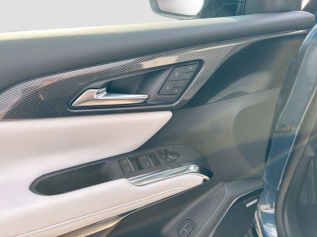 new 2026 Chevrolet Traverse car, priced at $51,695