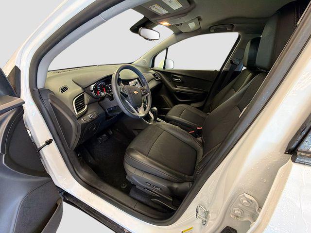 used 2022 Chevrolet Trax car, priced at $19,114