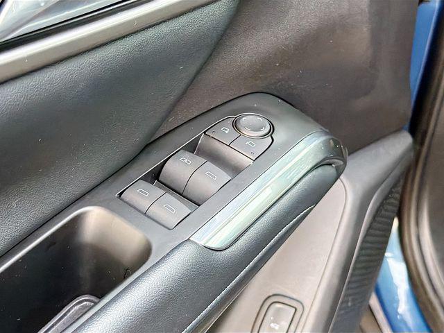 used 2025 Chevrolet Traverse car, priced at $35,379