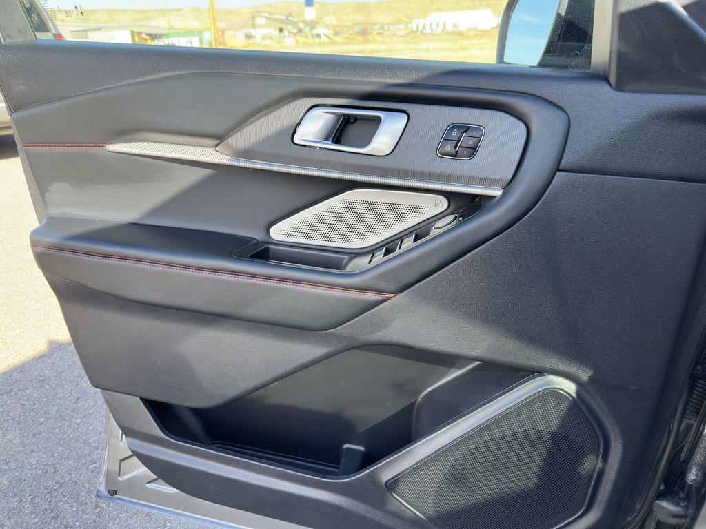 used 2025 Ford Explorer car, priced at $47,836