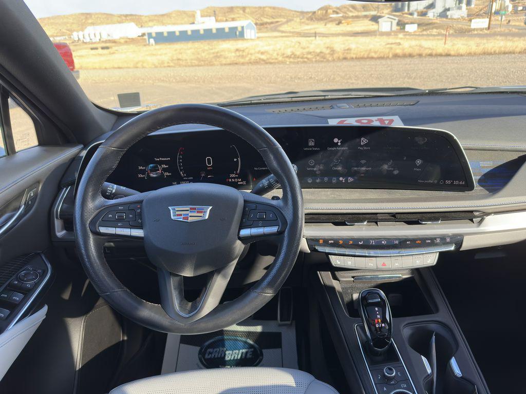 used 2024 Cadillac XT4 car, priced at $37,992