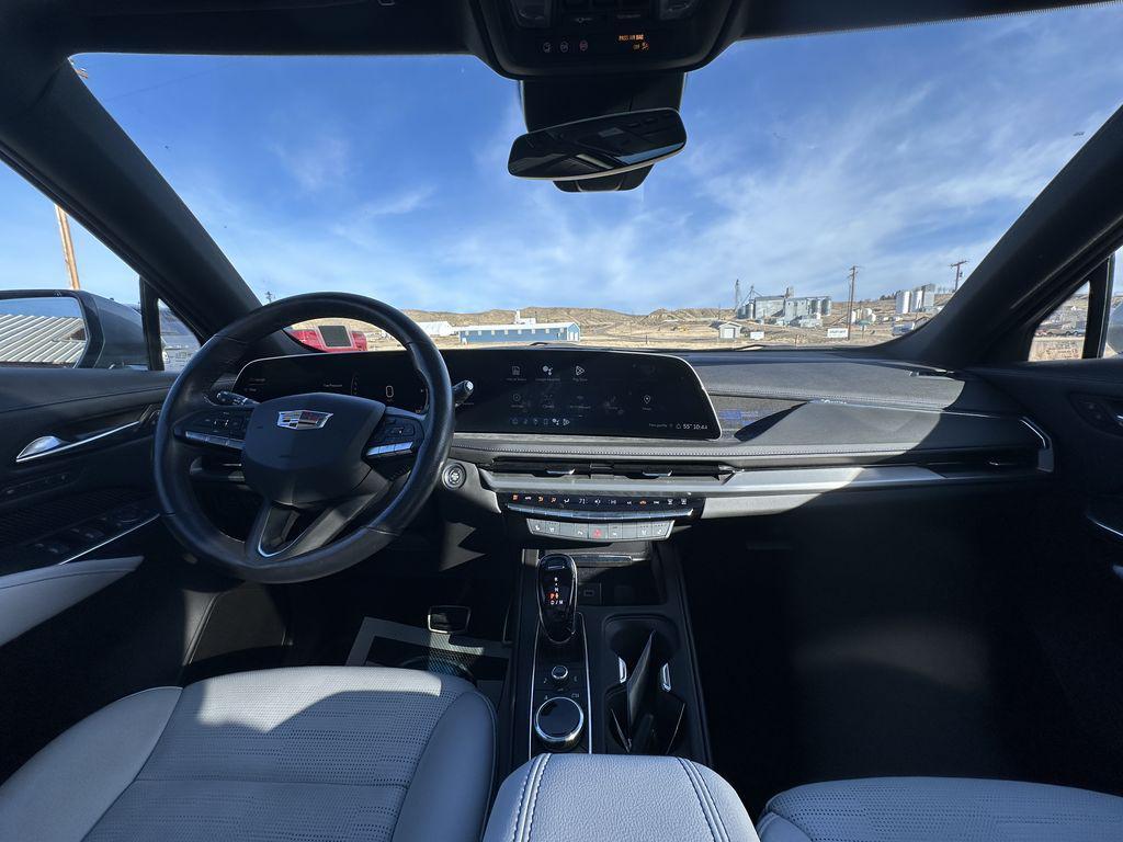 used 2024 Cadillac XT4 car, priced at $37,992