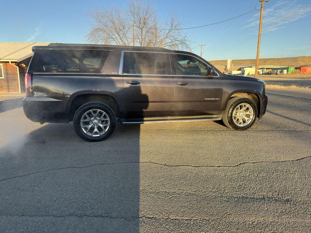 used 2016 GMC Yukon XL car, priced at $17,899