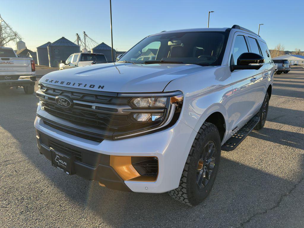 new 2026 Ford Expedition car, priced at $84,330