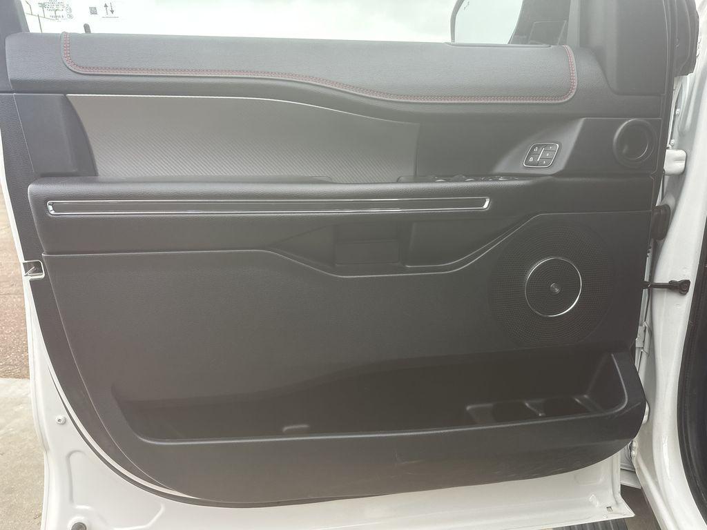 used 2020 Ford Expedition car, priced at $35,724