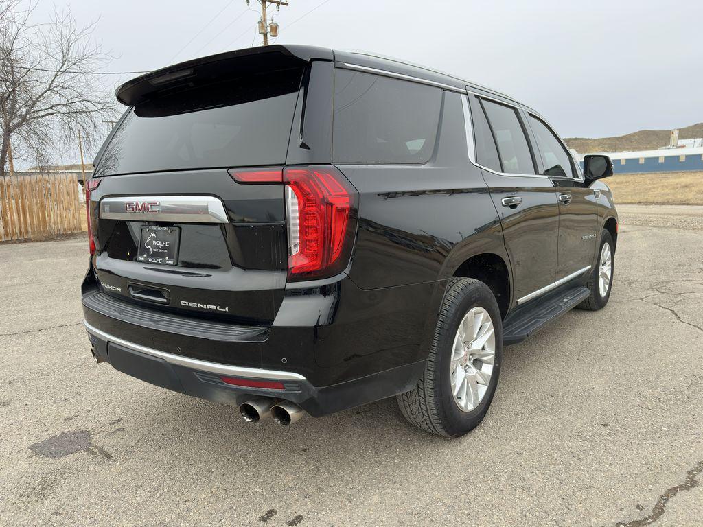 used 2021 GMC Yukon car, priced at $50,300
