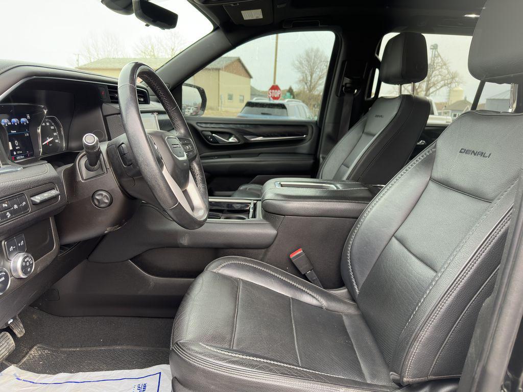 used 2021 GMC Yukon car, priced at $50,300