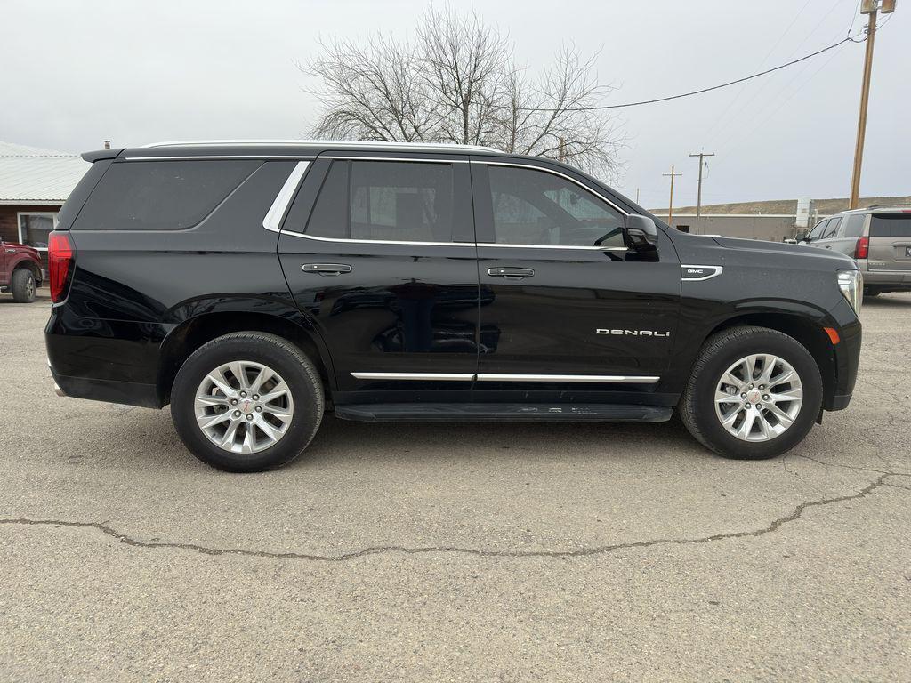 used 2021 GMC Yukon car, priced at $50,300