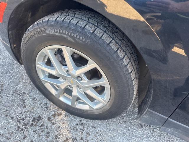 used 2022 Chevrolet Equinox car, priced at $16,599