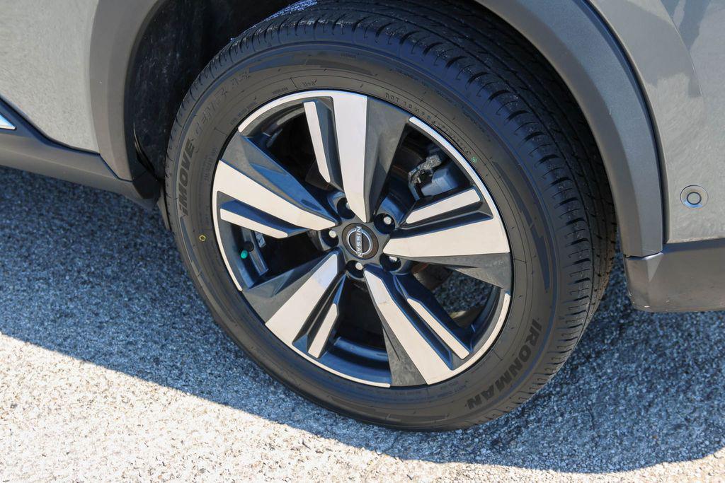 used 2023 Nissan Rogue car, priced at $20,619