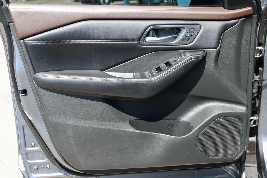used 2023 Nissan Rogue car, priced at $20,619