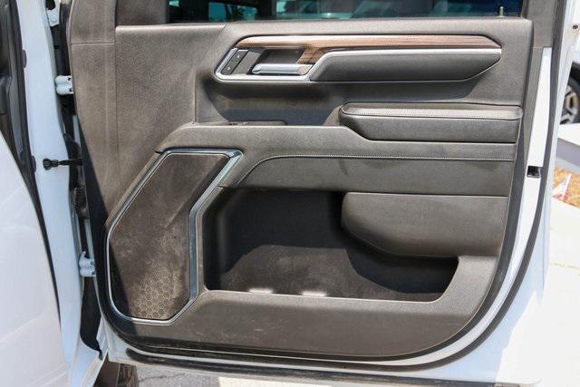 used 2024 Chevrolet Silverado 2500 car, priced at $46,899