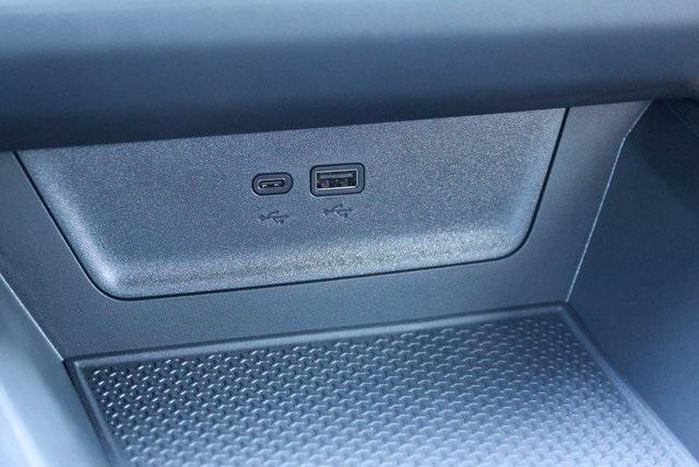 new 2026 Chevrolet Equinox car, priced at $37,095