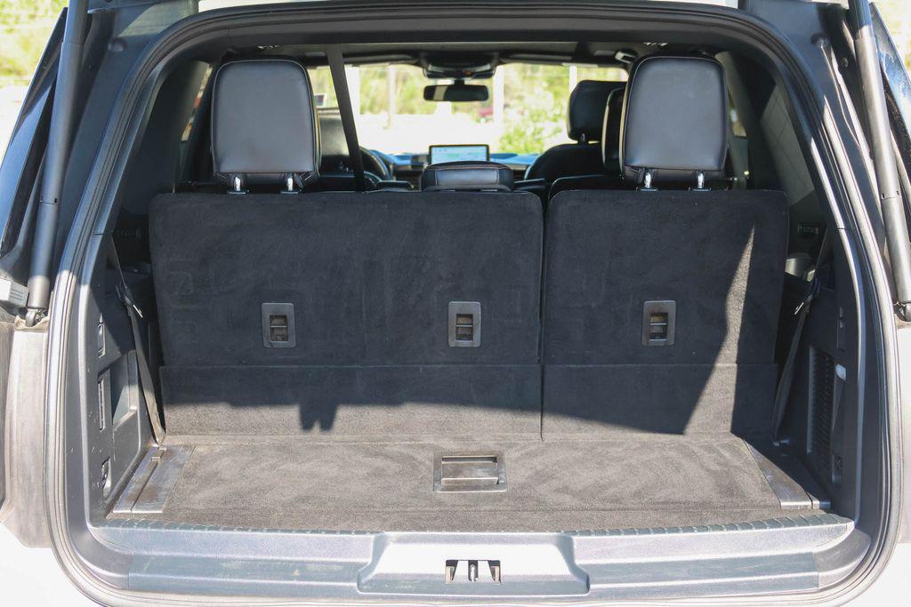 used 2023 Ford Expedition car, priced at $47,789