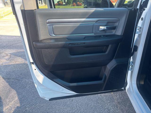 used 2022 Ram 1500 Classic car, priced at $23,118