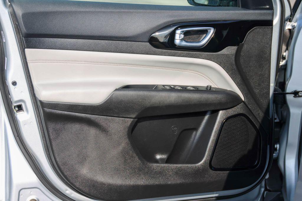 used 2025 Jeep Compass car, priced at $24,119