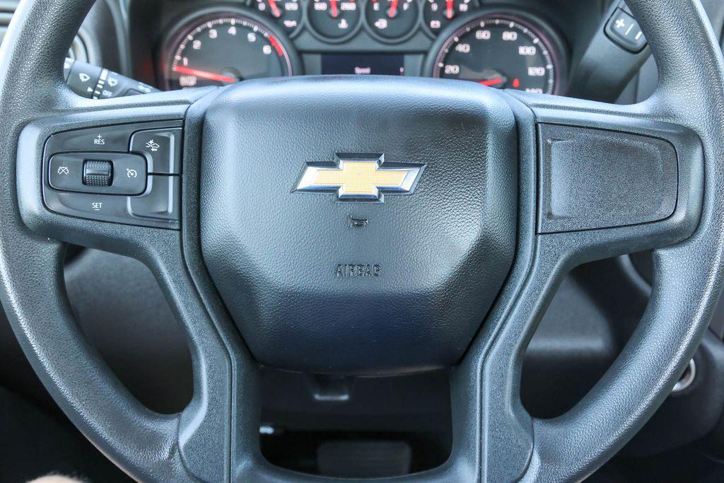 used 2024 Chevrolet Silverado 1500 car, priced at $29,119