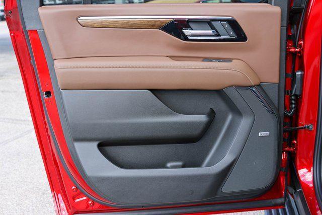 new 2026 Chevrolet Suburban car, priced at $98,575