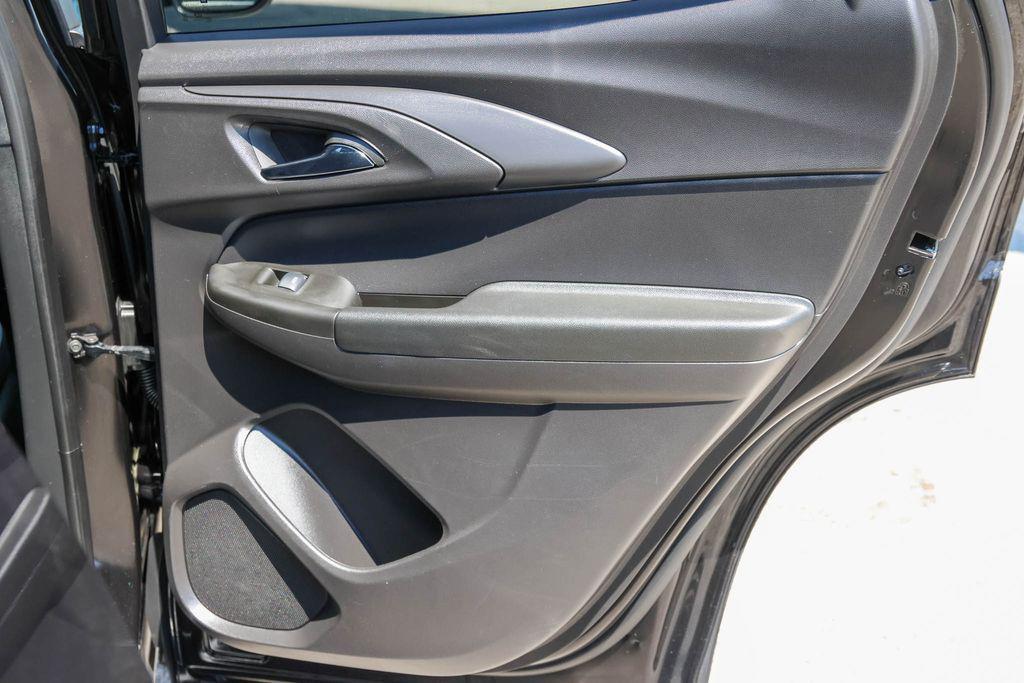 used 2025 Chevrolet TrailBlazer car, priced at $23,517