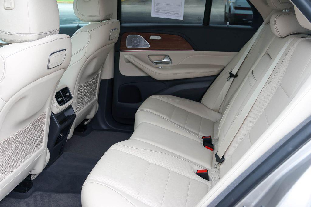 used 2020 Mercedes-Benz GLE 450 car, priced at $29,869
