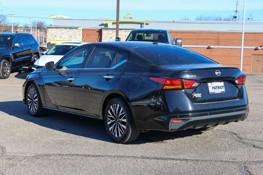used 2025 Nissan Altima car, priced at $20,000